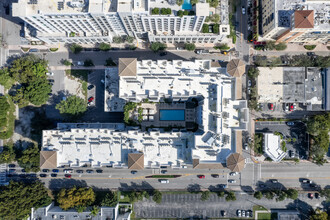 301 Altara Ave, Coral Gables, FL - vista aérea  vista de mapa - Image1