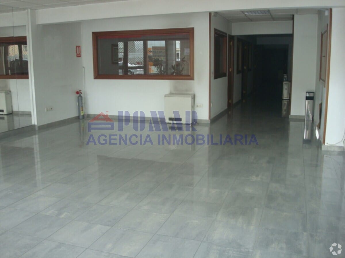 Avenida Madrid, Ávila, AVI 05001 - Unidad Puerta 12, Esc. 1 - - Foto del interior - Image 1 of 7