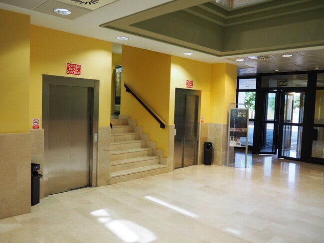 Más detalles de Oficina en alquiler