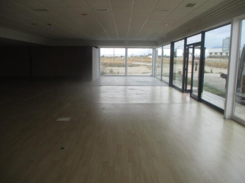 Nave en La Sénia, Tarragona en venta - Foto del interior - Imagen 2 de 2