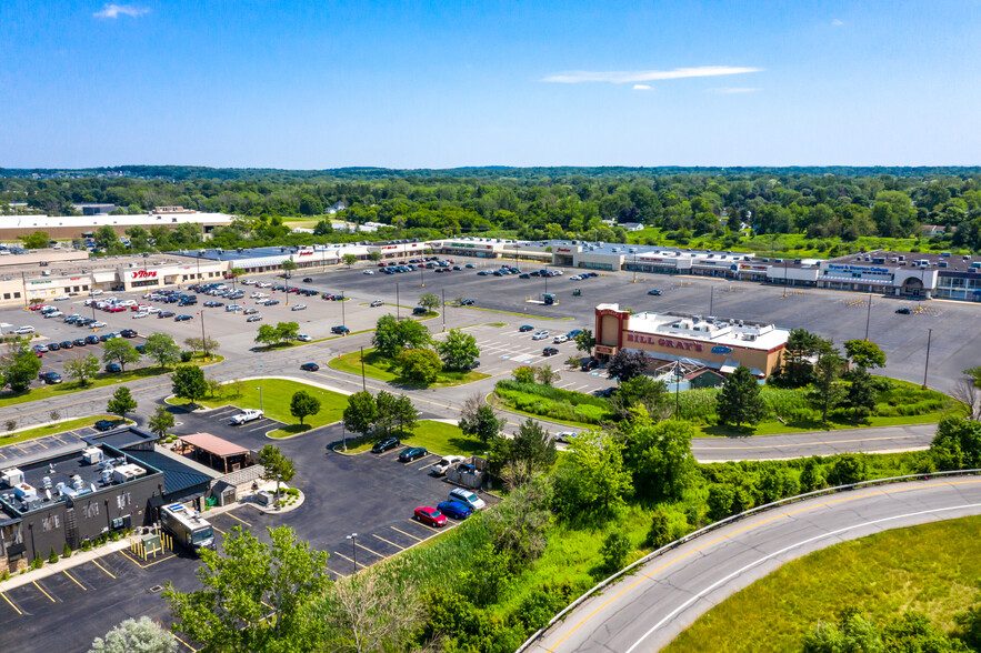 1175-1225 Jefferson Rd, Rochester, NY en alquiler - Foto del edificio - Imagen 3 de 10