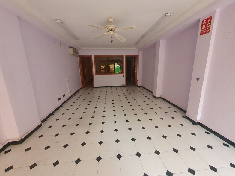 Local en Ontinyent, Valencia en venta - Foto del interior - Imagen 1 de 4