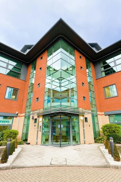 One Kings Ct, Worcester en alquiler - Foto del edificio - Imagen 2 de 14