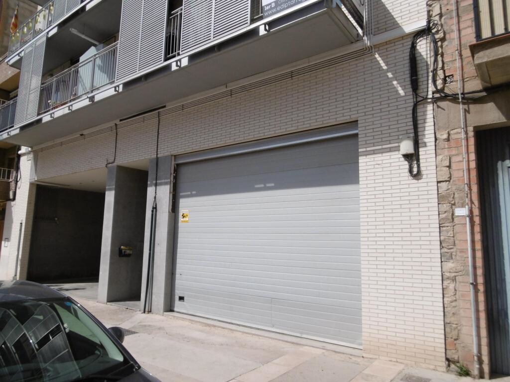 Tàrrega, LER 25300 - Unidad Puerta 01 - - Foto del interior - Image 2 of 5
