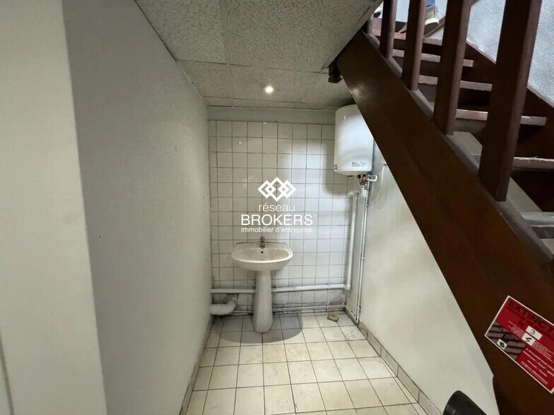 Local en Villejuif en venta - Foto del interior - Imagen 3 de 5