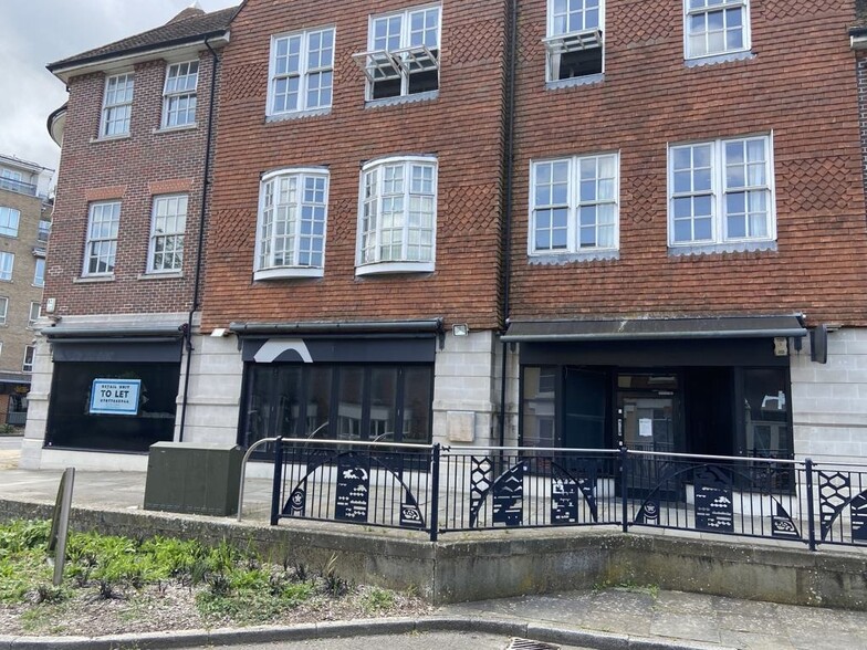 26-32 High St, Crawley en alquiler - Foto del edificio - Imagen 3 de 6