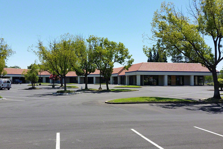 9500 Micron Ave, Sacramento, CA en alquiler - Foto del edificio - Imagen 1 de 11