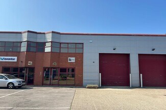 Más detalles de Station Rd, Reading - Nave en alquiler