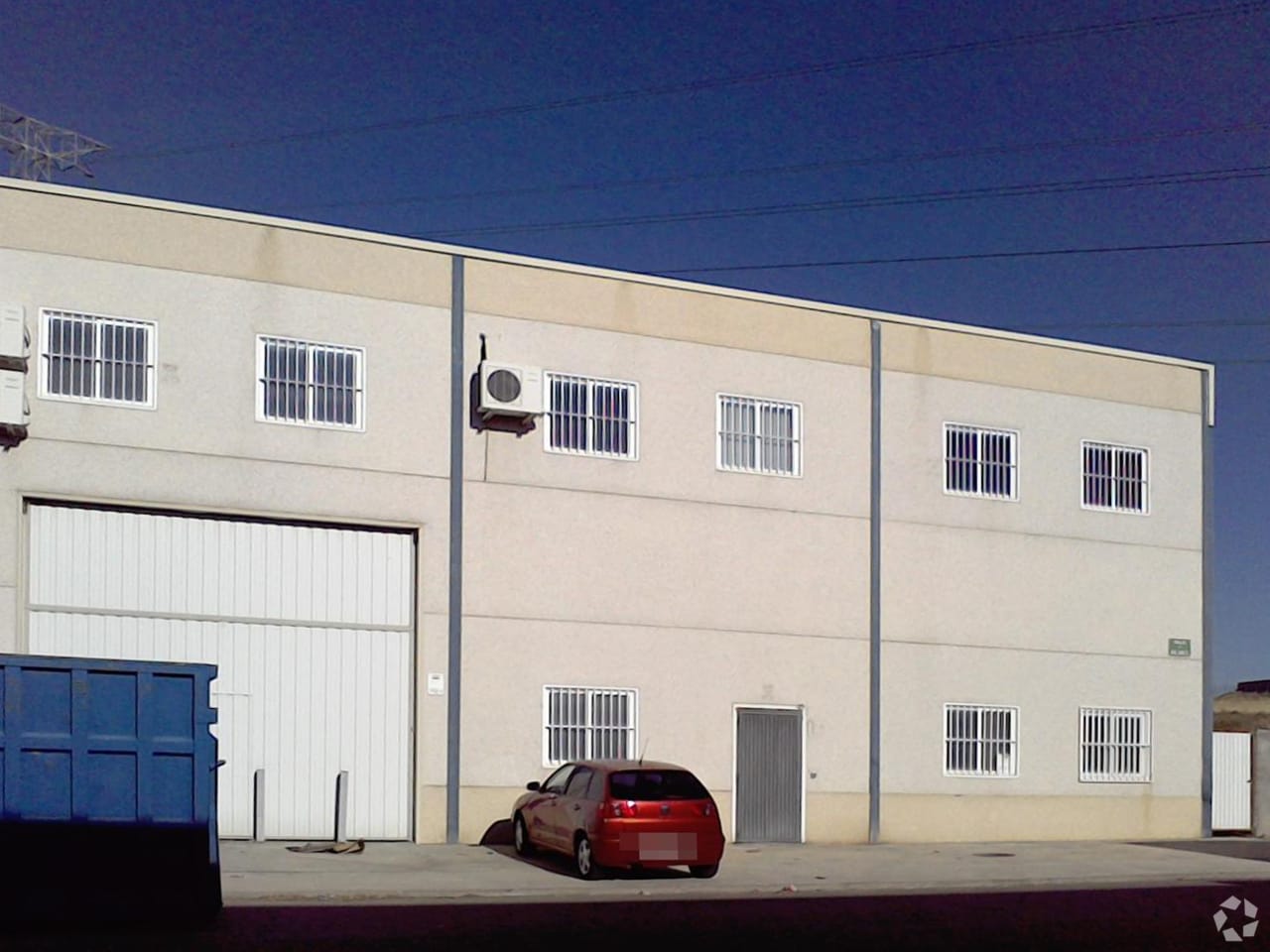 Polígono Industrial Yuncler cartera de 33 inmuebles en venta en LoopNet.es Foto principal- Imagen 1 de 14