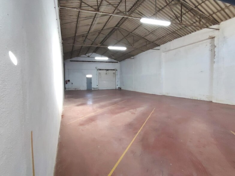 Nave en HONDÓN DE LAS NIEVES en venta - Foto del interior - Imagen 1 de 4