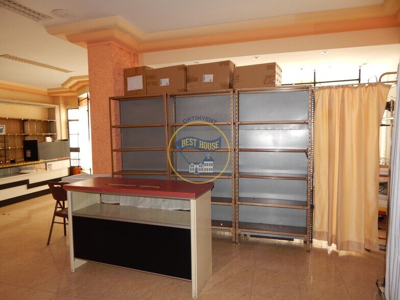 Local en Ontinyent, Valencia en venta - Foto del edificio - Imagen 3 de 9