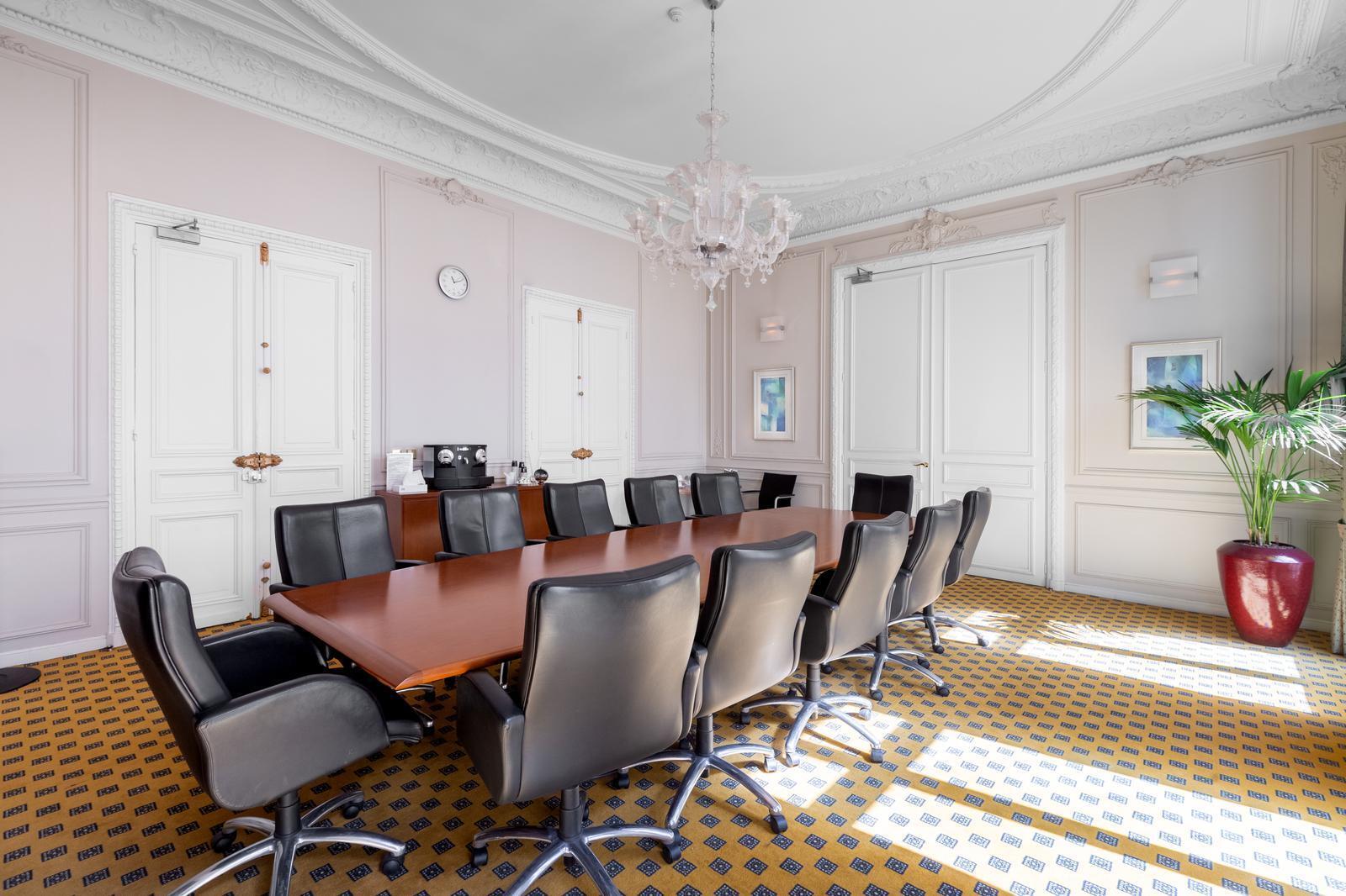 27 Rue De Bassano, Paris en alquiler Foto del interior- Imagen 1 de 11