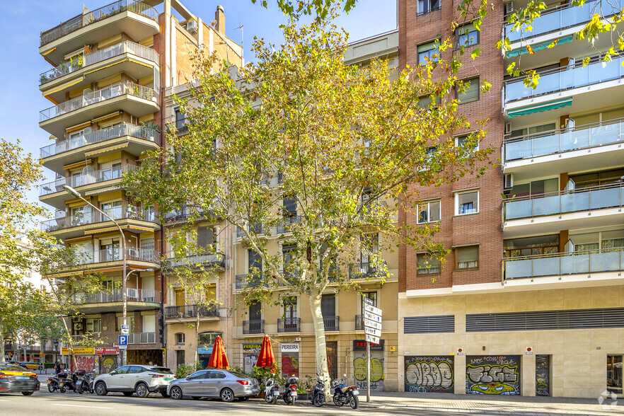 Carrer Del Comte D'urgell, Barcelona, Barcelona en alquiler - Foto del edificio - Imagen 2 de 2