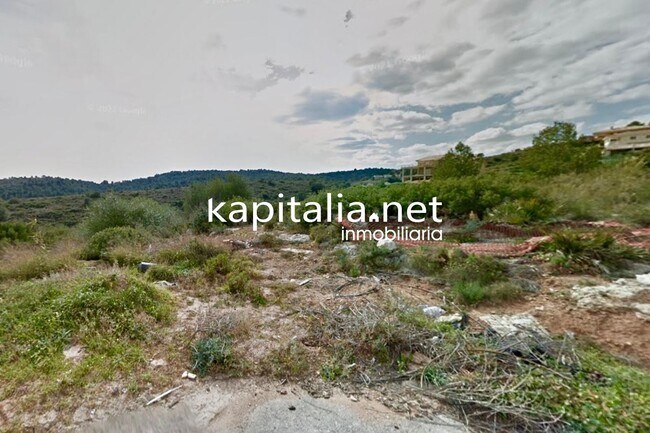 Más detalles de San Cristobal, De, Alberic, Urb, 709, Alberic - Terreno en venta