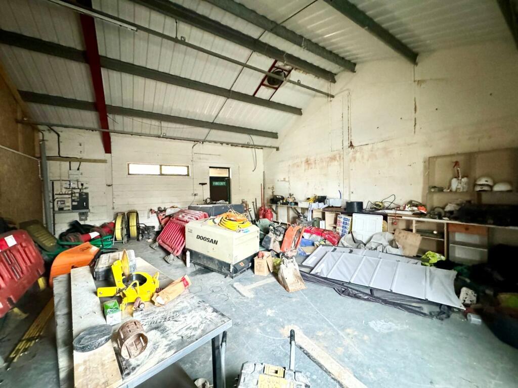 Garth Rd, Builth Wells, POW LD2 3NL - Unidad 6D - - Foto del interior - Image 1 of 2