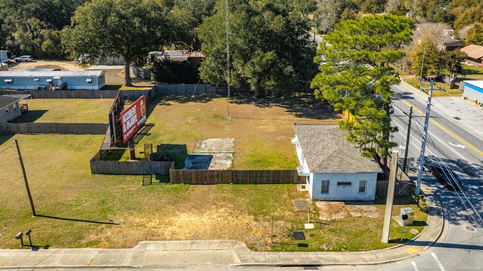 10399 Chemstrand Rd, Pensacola, FL en venta - Foto del edificio - Imagen 2 de 15