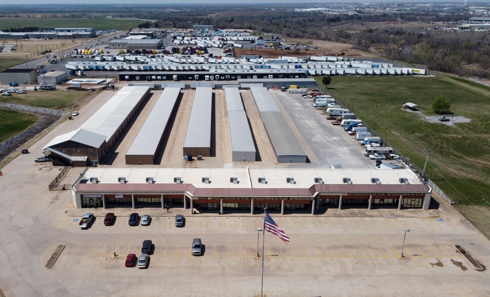 1423 S Council Rd, Oklahoma City, OK en alquiler - Foto del edificio - Imagen 1 de 6