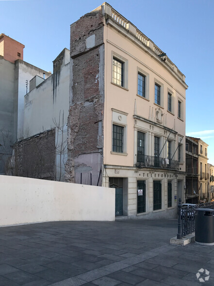 Oficinas en Guadalajara, Guadalajara en venta - Foto del edificio - Imagen 2 de 4