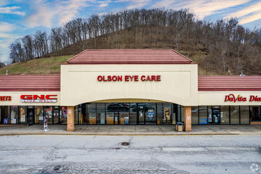 2001-203 Lincoln Way, Mckeesport, PA en alquiler - Foto del edificio - Imagen 3 de 5