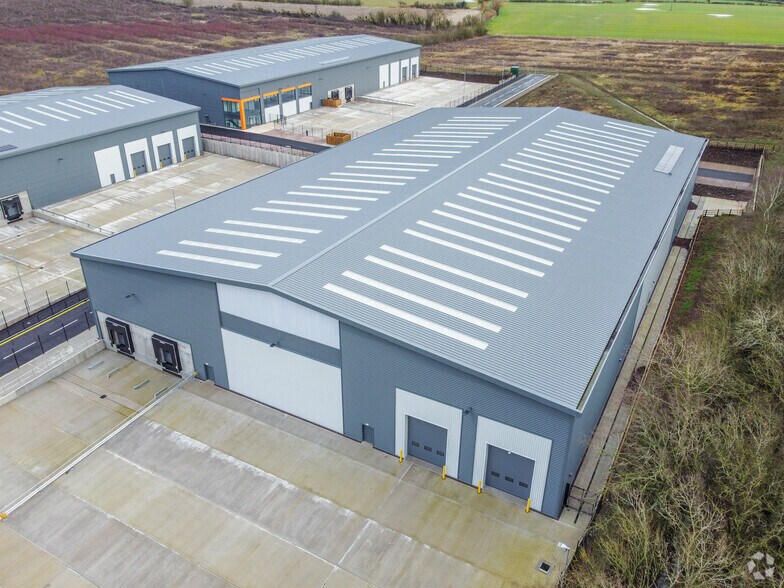 52 Vs, Evesham en alquiler - Vista aérea - Imagen 3 de 6