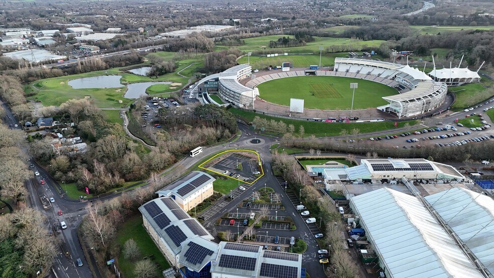 Northway Ln, Tewkesbury en alquiler - Foto del edificio - Imagen 2 de 13