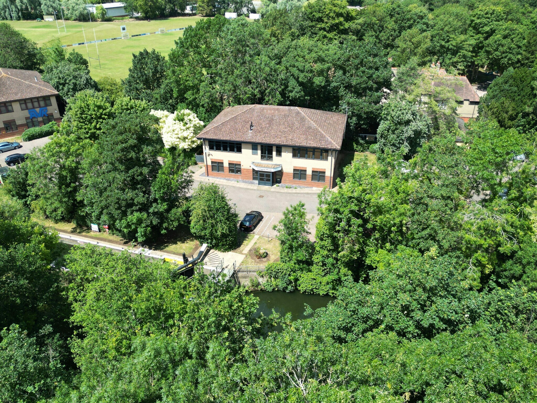 6 Rushmills, Northampton en alquiler Foto del edificio- Imagen 1 de 9