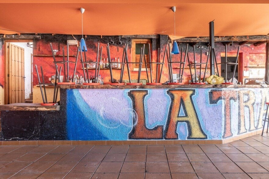 Hotel y hospedaje en Bérchules en venta - Foto del edificio - Imagen 3 de 23