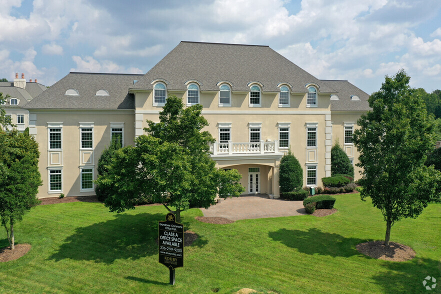 4510 Weybridge Ln, Greensboro, NC en alquiler - Foto del edificio - Imagen 3 de 7