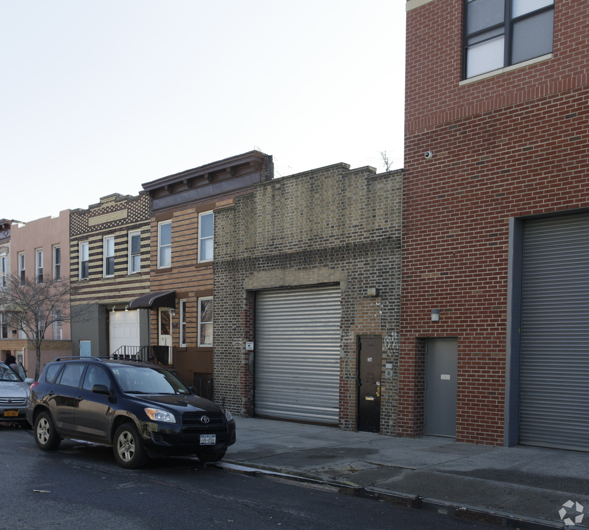 134 Bayard St, Brooklyn, NY en alquiler Foto principal- Imagen 1 de 7