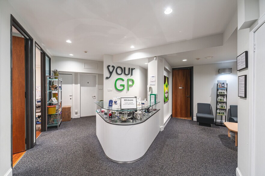 19 Hawthornbank Ln, Edinburgh en venta - Foto del edificio - Imagen 3 de 11