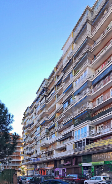 Calle Porto Cristo, 13, Alcorcón, Madrid en venta - Foto del edificio - Imagen 2 de 2