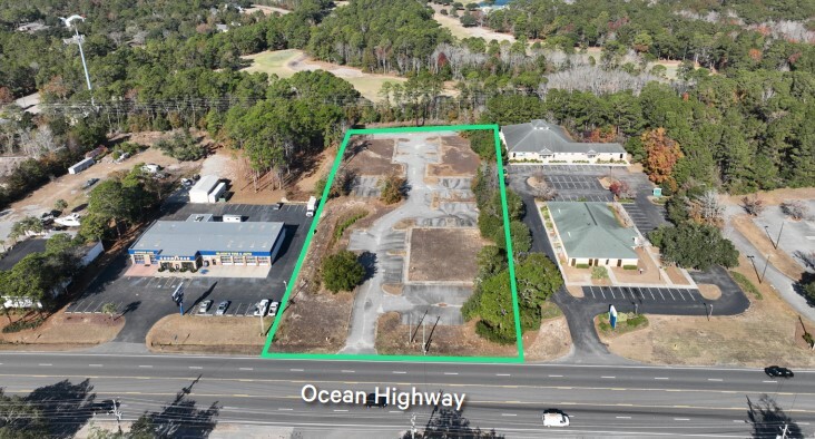 9601 Ocean Hwy, Pawleys Island, SC en alquiler - Foto principal - Imagen 1 de 4