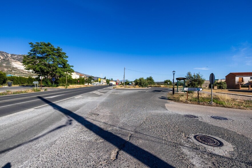 Terreno en Dúrcal, Granada en venta - Foto del edificio - Imagen 2 de 33