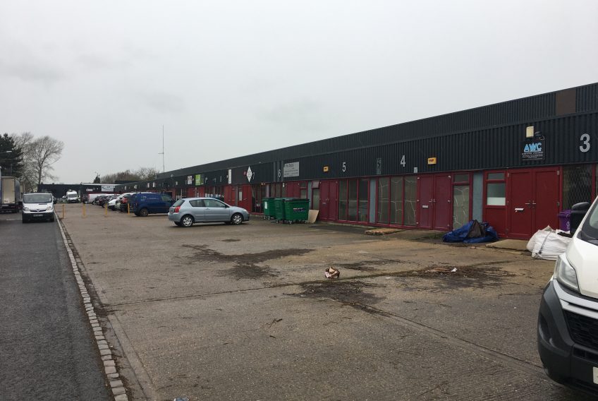 1-19 Bessemer Cres, Aylesbury en alquiler - Foto del edificio - Imagen 3 de 3