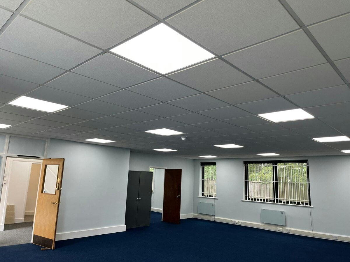 Blenheim Office Park, Long Hanborough, OXF OX29 8LN - Unidad 5 - - Foto del interior - Image 1 of 10