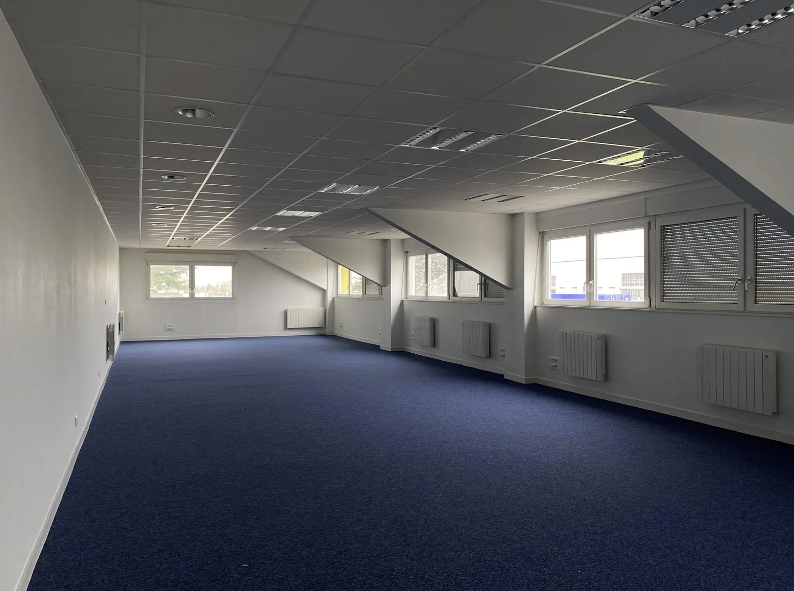 9 Avenue Du Maréchal De Lattre De Tassigny, Meyzieu en alquiler Foto del interior- Imagen 1 de 1