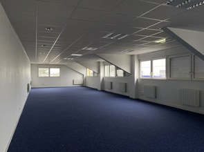 9 Avenue Du Maréchal De Lattre De Tassigny, Meyzieu en alquiler Foto del interior- Imagen 2 de 2