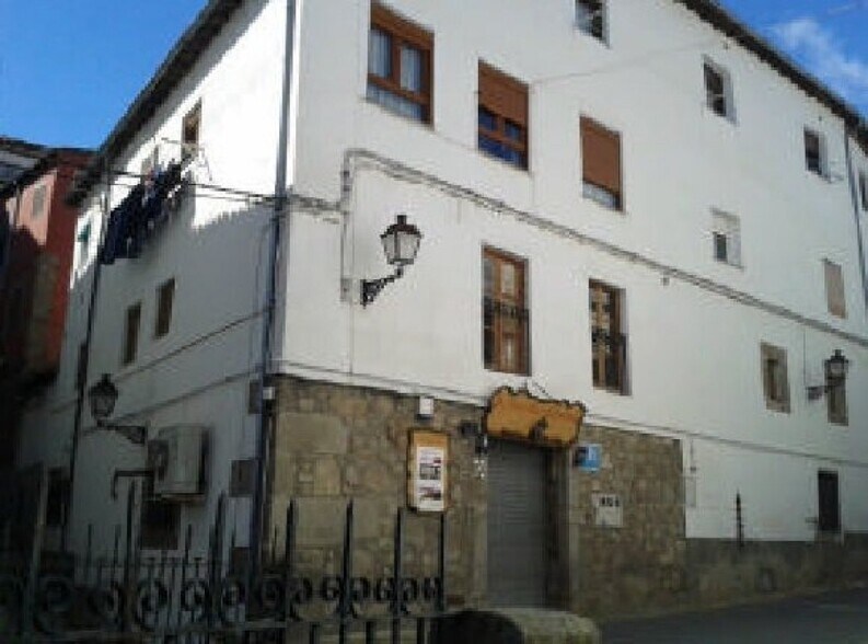 Calle Victor Gorzo, 2, Béjar, Salamanca en venta - Foto del edificio - Imagen 2 de 17