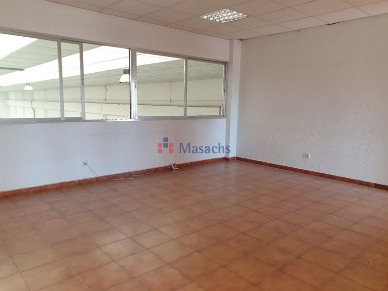 Nave en Madrid, Madrid en venta - Foto del interior - Imagen 2 de 4