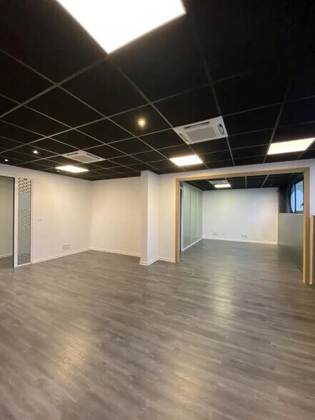 250 Rue Hélène Boucher, Rillieux-la-Pape en alquiler - Foto del interior - Imagen 2 de 6