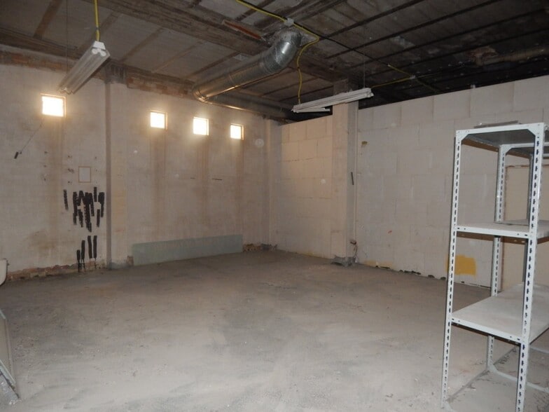 Local en Ontinyent en alquiler - Foto del edificio - Imagen 3 de 11