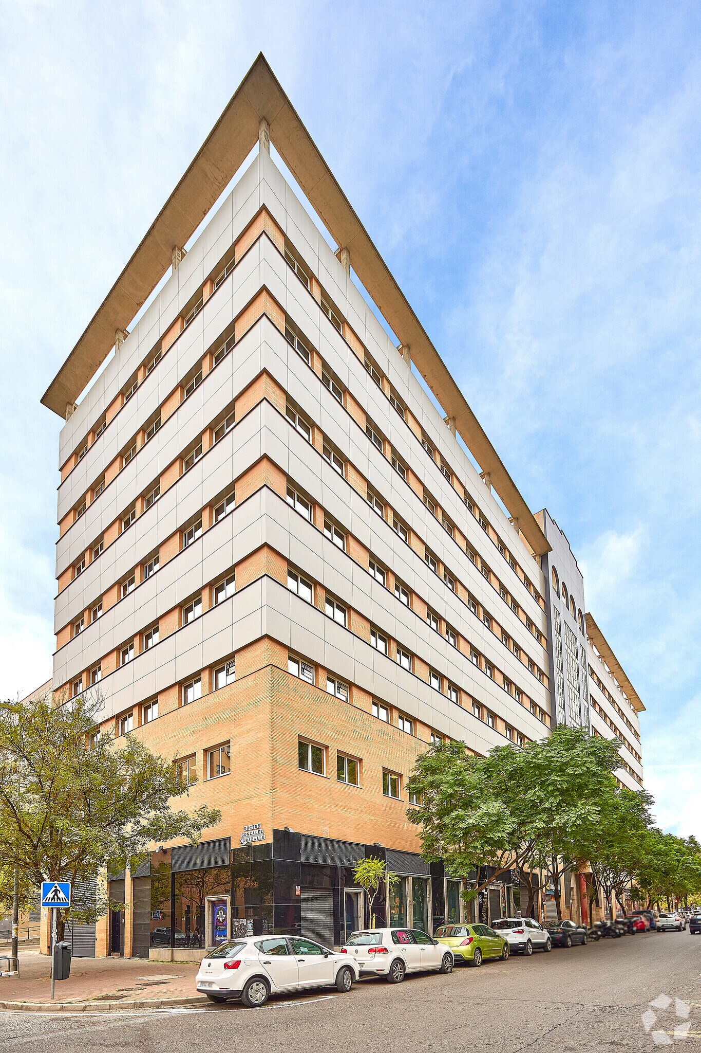 Avenida de Emilio Lemos, 2, Sevilla, Sevilla en venta Foto principal- Imagen 1 de 1