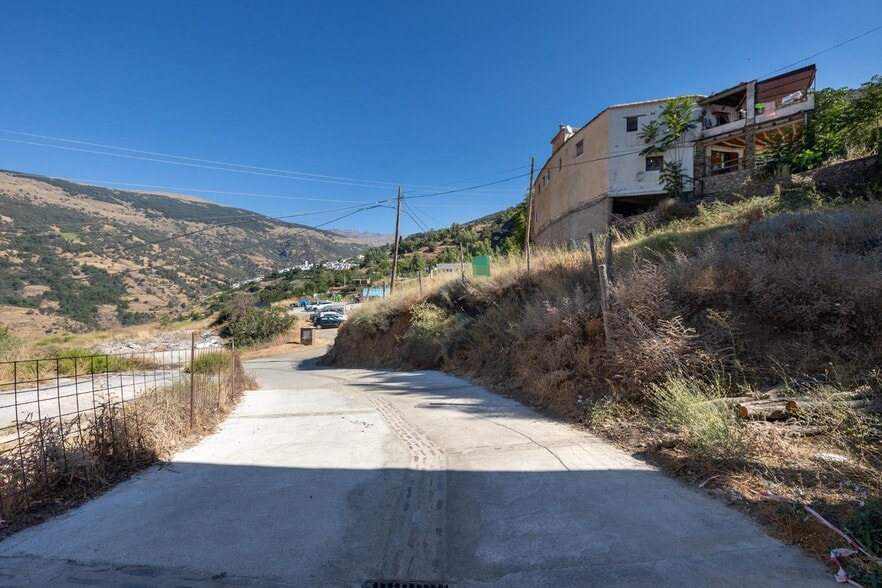 Terreno en Bubión en venta - Foto del edificio - Imagen 2 de 19