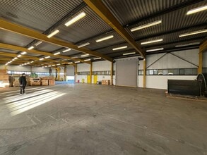 5-10 Arkwright Way, Irvine en alquiler Foto del interior- Imagen 2 de 4