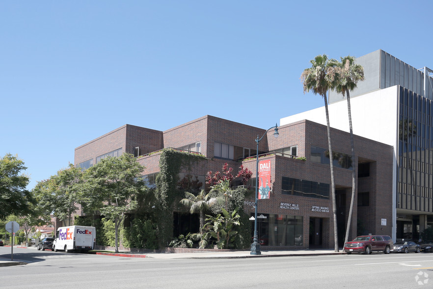 8900 Wilshire Blvd, Beverly Hills, CA en alquiler - Foto del edificio - Imagen 1 de 8