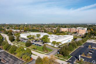 600-680 Oakmont Ln, Westmont, IL - vista aérea  vista de mapa