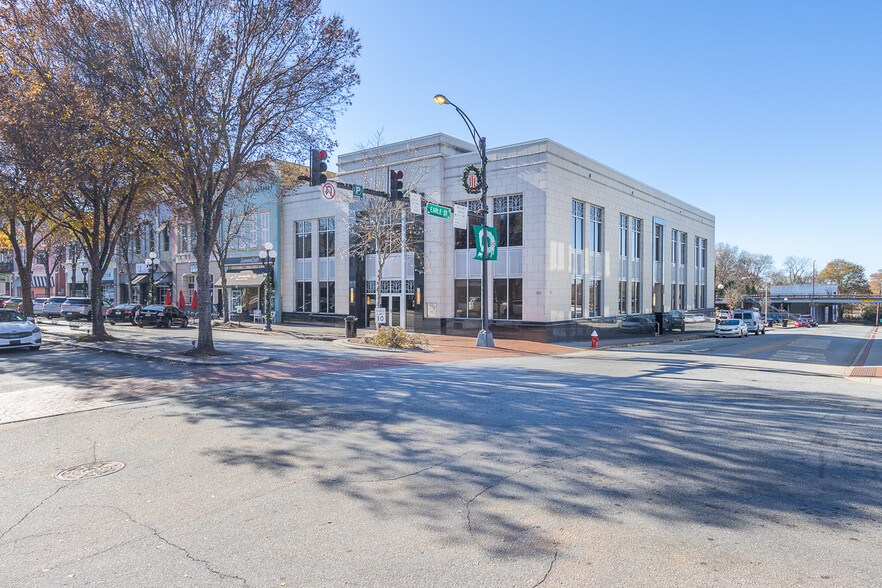 129 N Main St, Anderson, SC en alquiler - Foto del edificio - Imagen 2 de 103