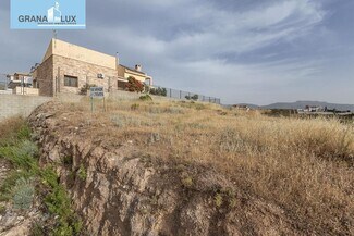 Más detalles de Calle Pinos Puente, 20, La Zubia - Terreno en venta