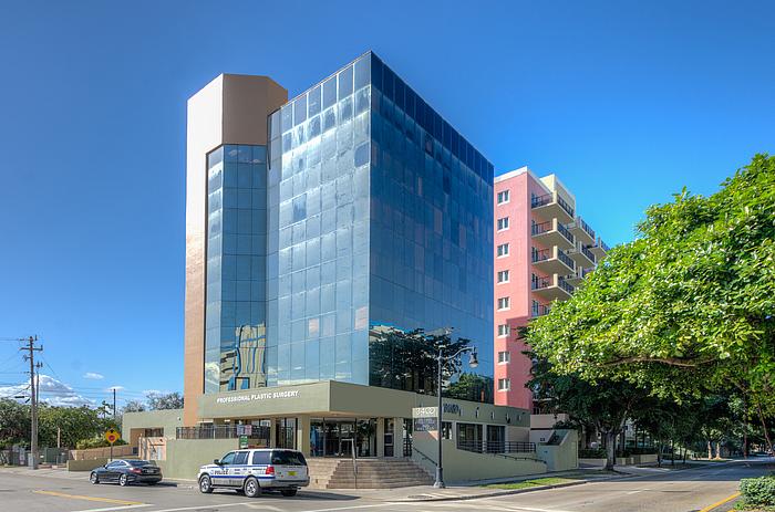 3400 Coral Way, Coral Gables, FL en alquiler - Foto del edificio - Imagen 1 de 19