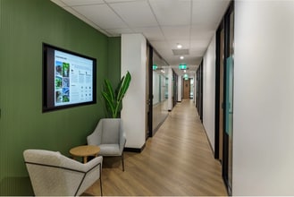 13B Narabang Way, Belrose en alquiler Foto del interior- Imagen 2 de 6